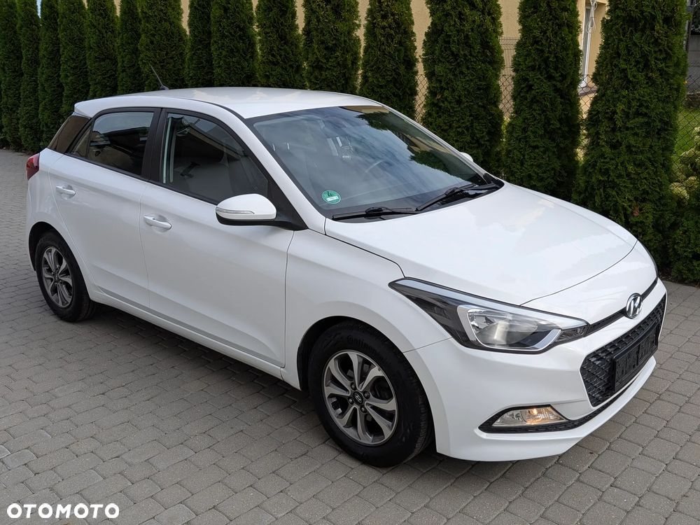 Hyundai i20 1.2 Intro Edition - 4