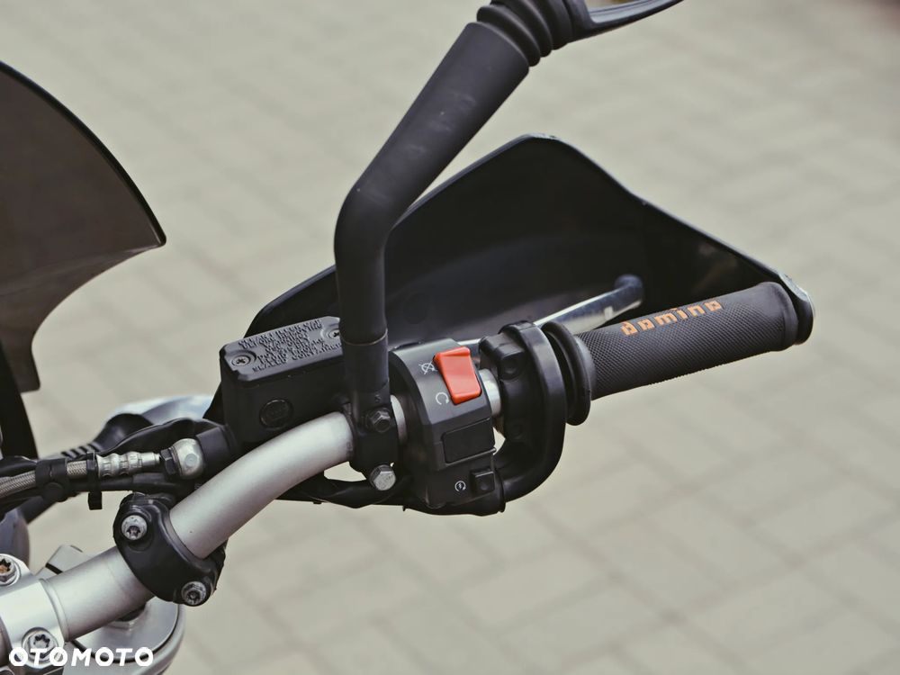 KTM SMC 690 - 10