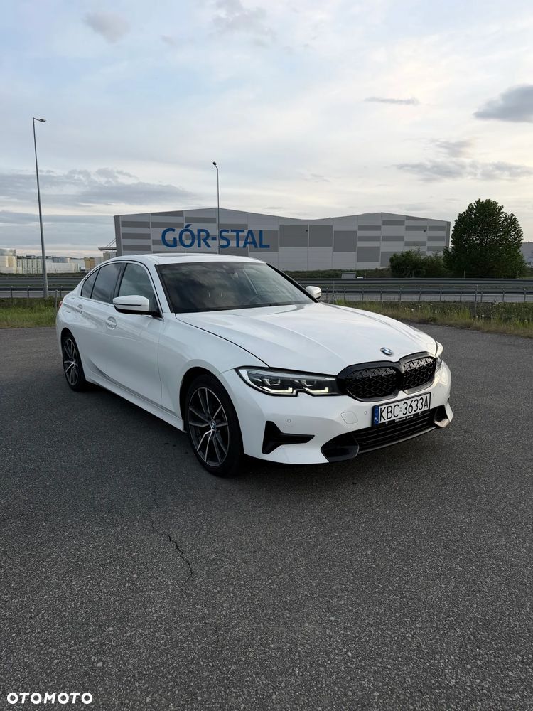 BMW Seria 3 330i Sport Line - 8