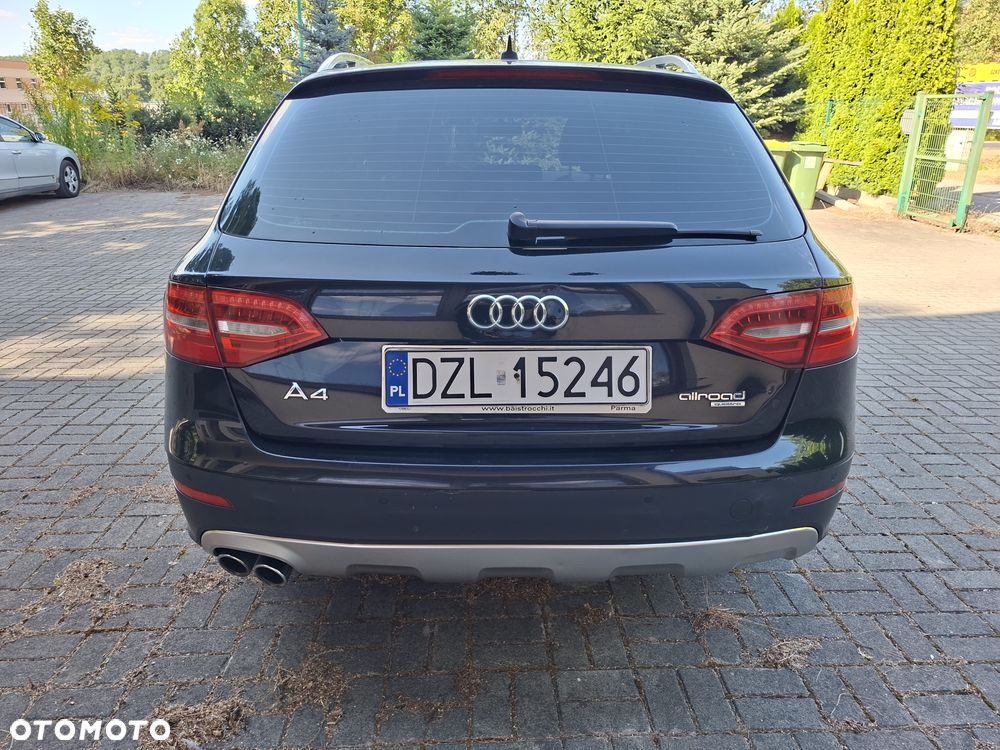 Audi A4 Allroad 2.0 TDI Quattro S tronic - 10