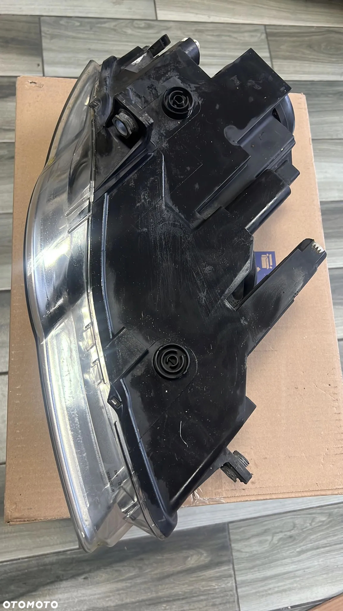 VW PASSAT B6 lampa prawa  przód - 7
