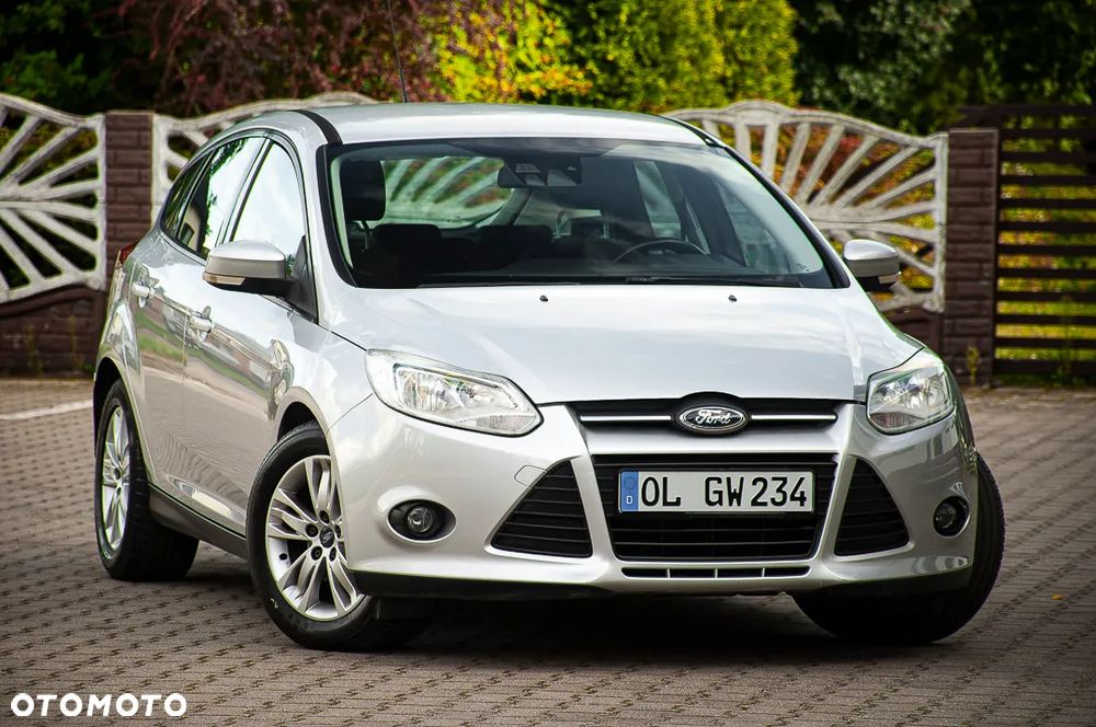 Ford Focus 1.6 TDCi DPF Champions Edition - 13