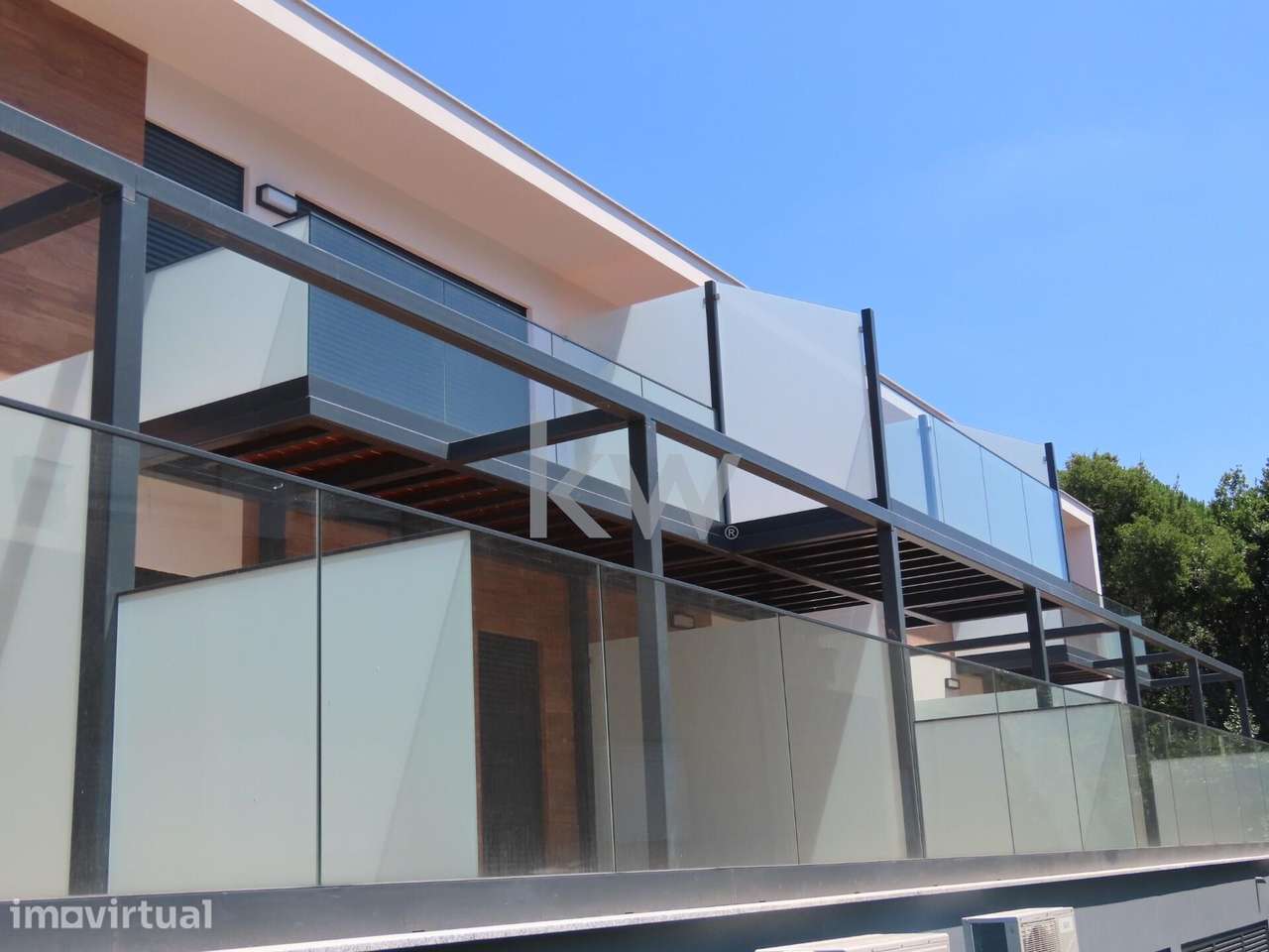 Moradia T4 de luxo em condomínio fechado em Leiria - Grande imagem: 3/23