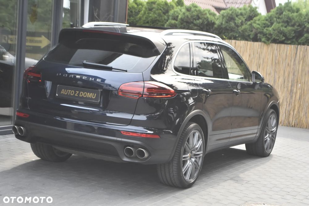 Porsche Cayenne S Diesel Platinum Edition - 4
