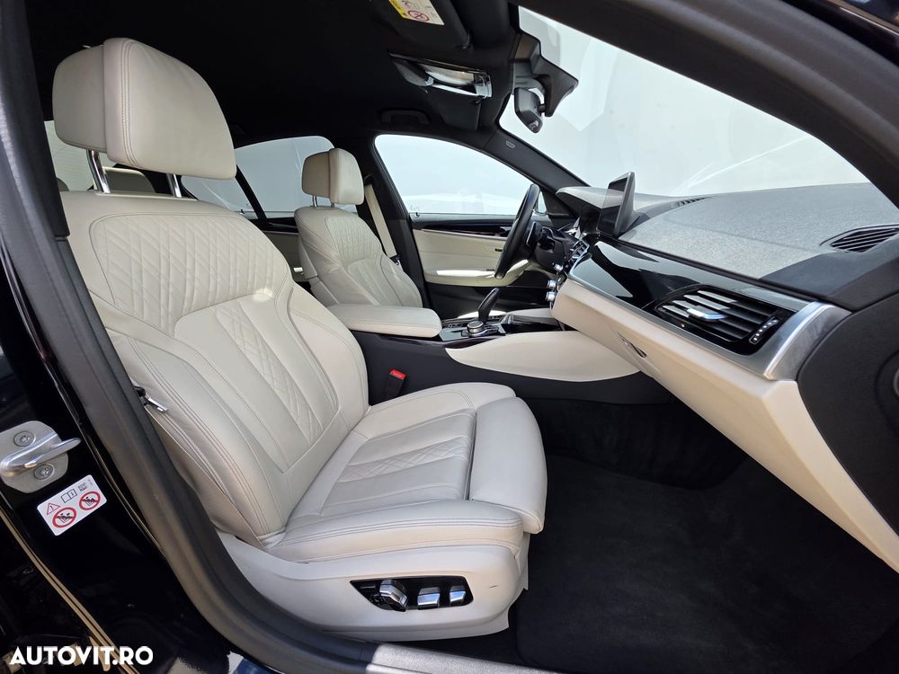 BMW Seria 5 530i xDrive AT MHEV - 21