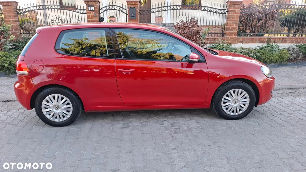 Volkswagen Golf - 2