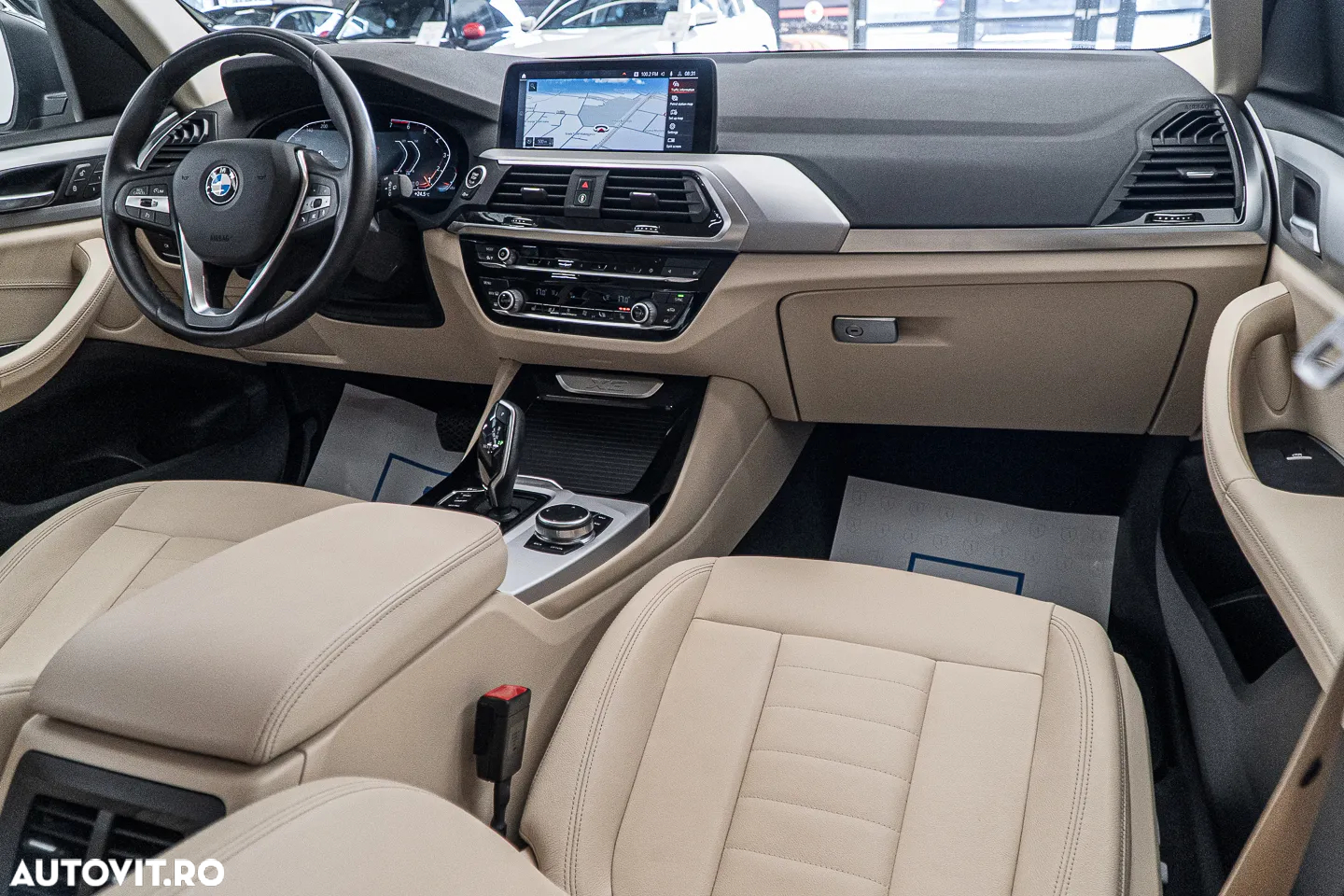 BMW X3 xDrive20i AT Luxury Line - 2