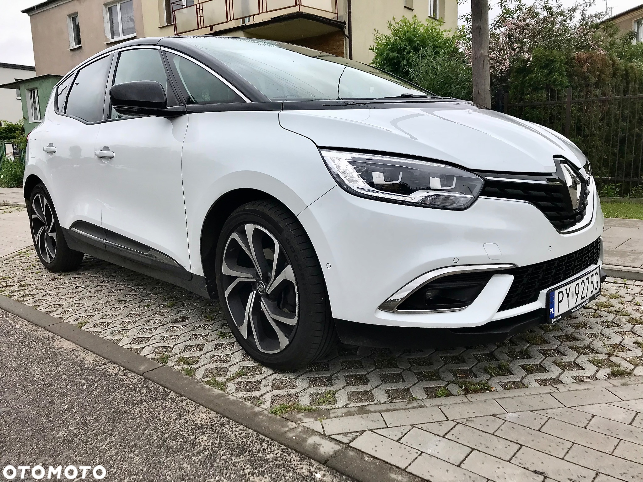 Renault Scenic BLUE dCi 150 EDC BUSINESS EDITION - 2