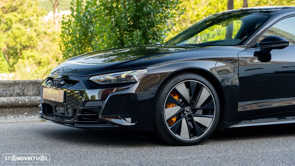 Audi e-tron GT quattro - 13