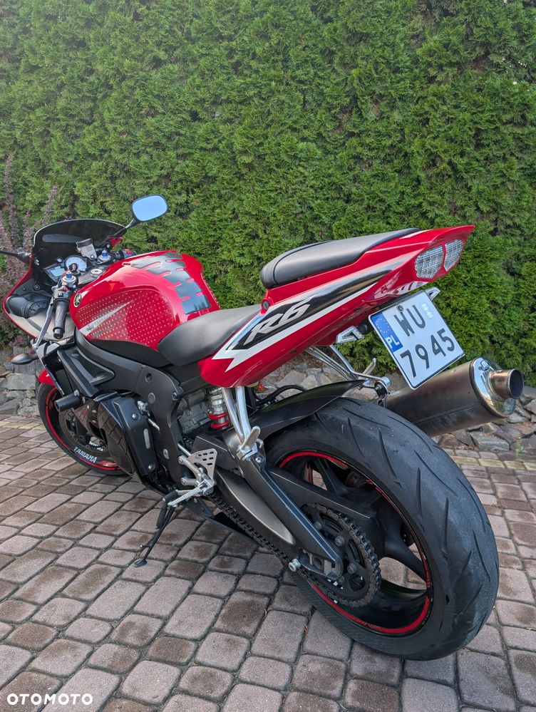 Yamaha R6 - 7