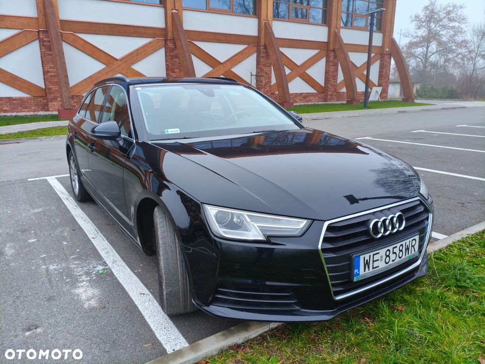Audi A4 Avant 40 TFSI S tronic - 3