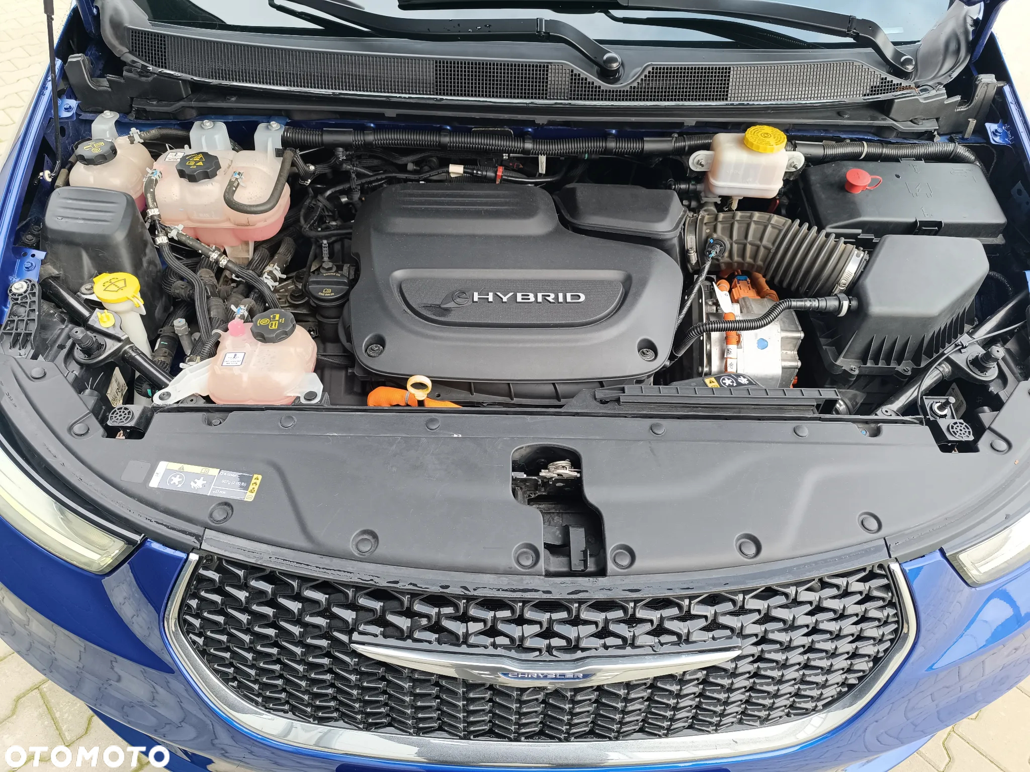 Chrysler Pacifica - 36