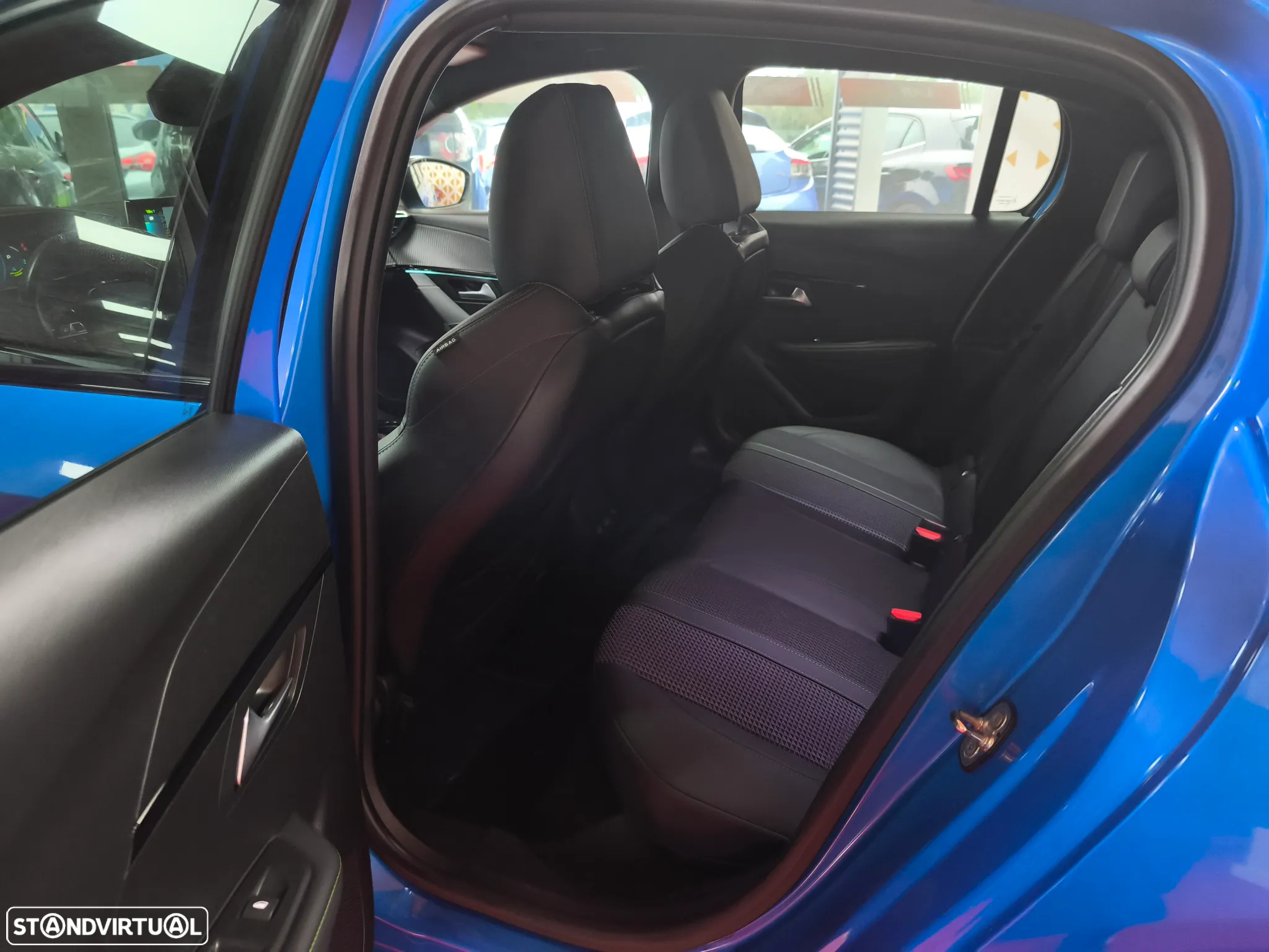 Peugeot e-208 50 kWh GT - 30