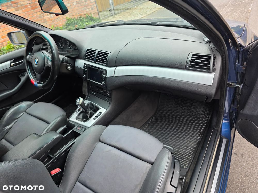 BMW Seria 3 318i - 22
