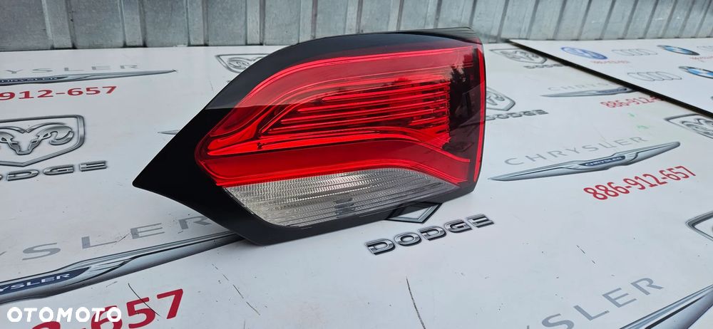 Chrysler Pacifica 2016- Lampa tył prawy Lampa tylna prawa Lampa tył lewy Lampa tylna lewa P68228940AE P68228941AE  ORYGINAŁ IDEALNE LED - 15