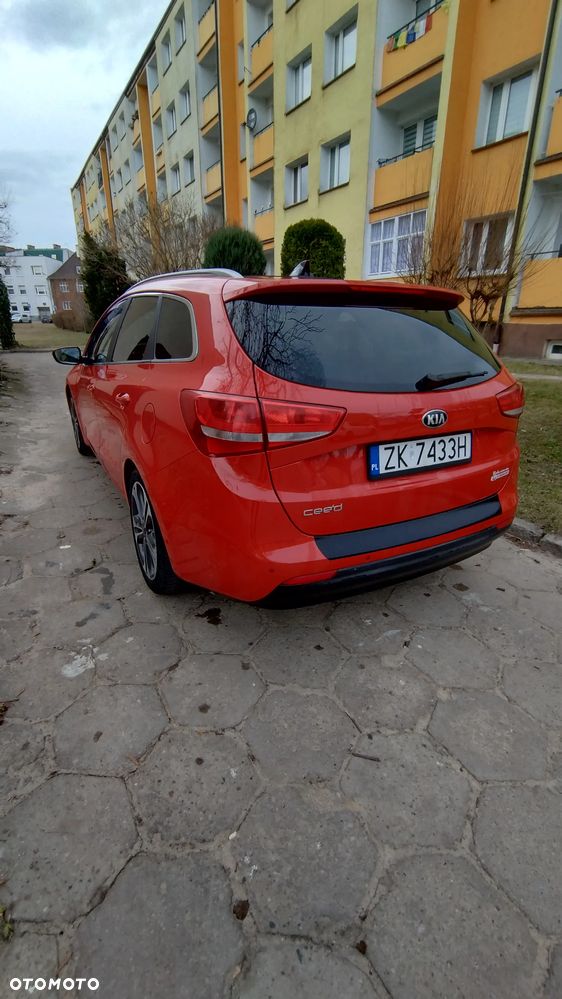 Kia Ceed 1.6 GDI Platinum Edition - 3