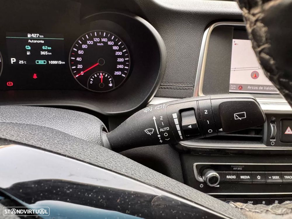 Kia Optima SW 2.0 CVVT PHEV - 17