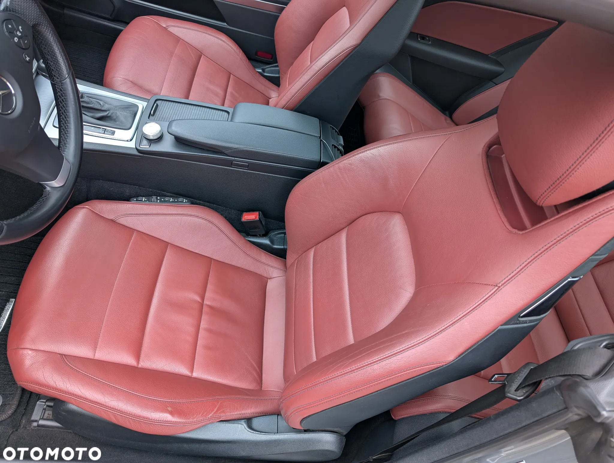 Mercedes-Benz Klasa E 350 CDI DPF Coupe BlueEFFICIENCY 7G-TRONIC Elegance - 12