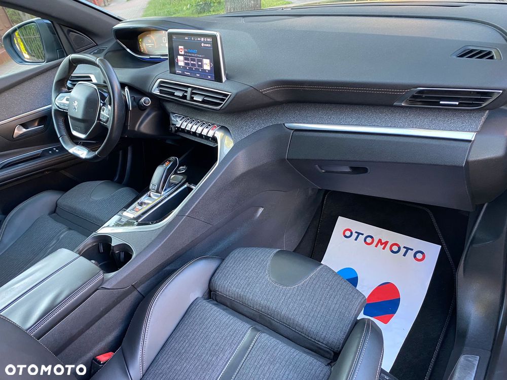 Peugeot 5008 1.6 BlueHDI Allure S&S EAT6 - 20
