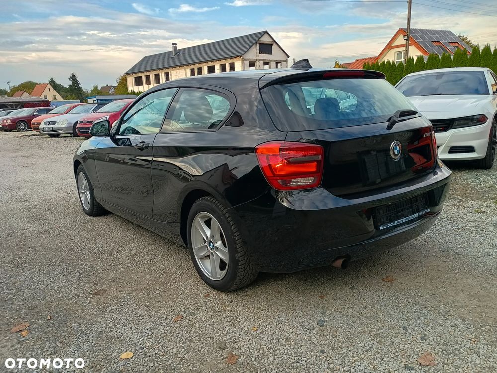 BMW Seria 1 114i Sport Line - 7
