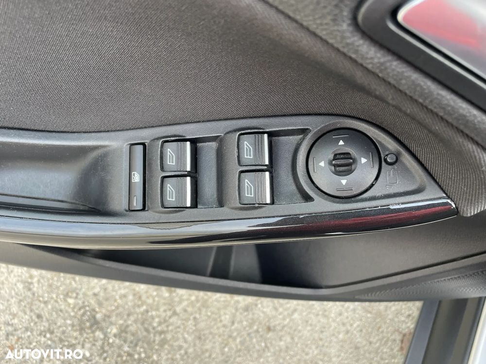 Ford Focus 1.5 EcoBlue Start-Stopp-System ACTIVE STYLE - 16