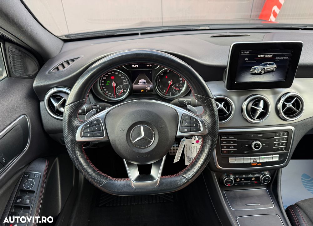 Mercedes-Benz GLA 200 7G-DCT AMG Line - 28