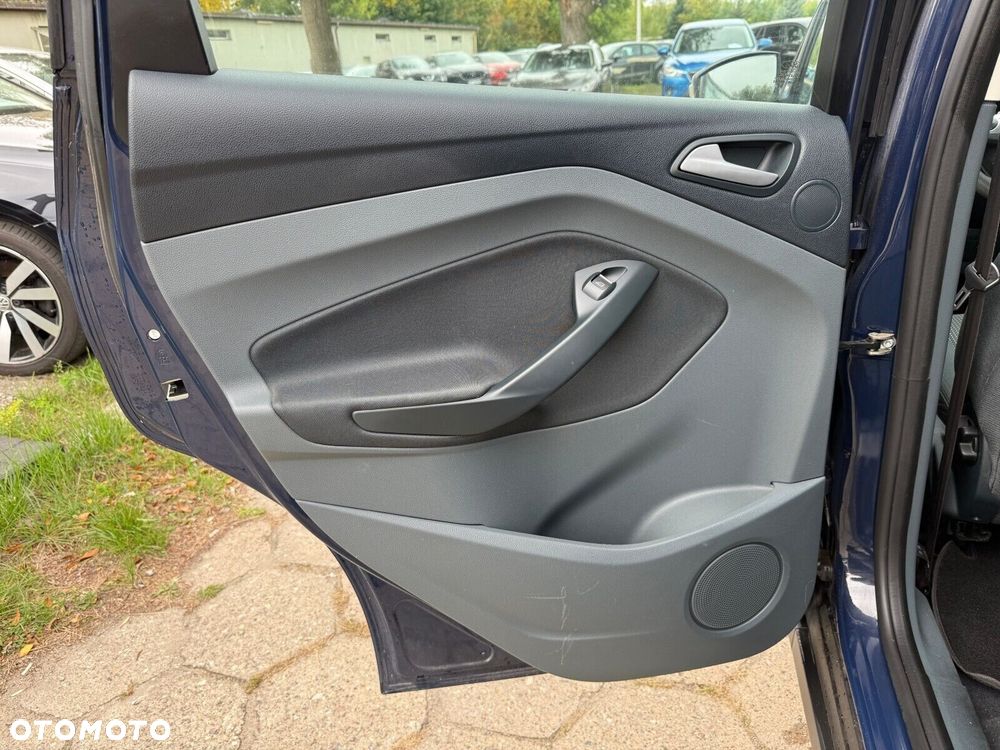 Ford C-MAX - 10