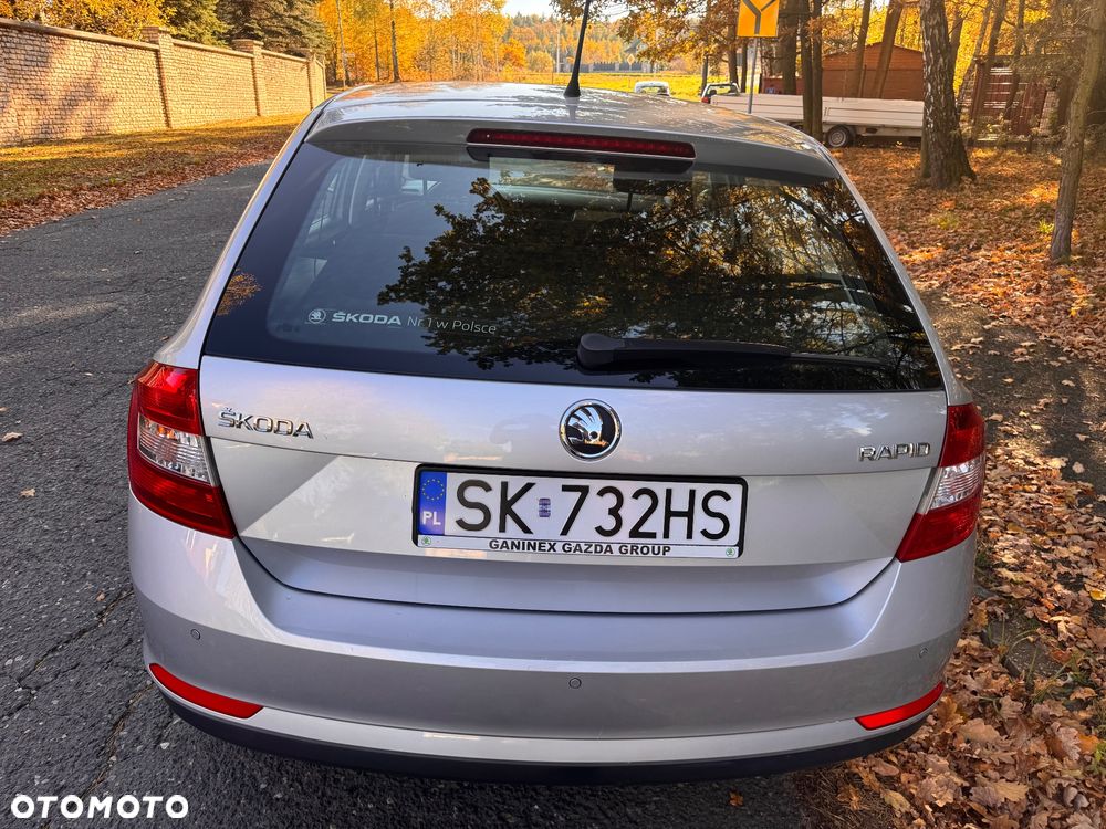 Skoda RAPID 1.2 TSI Active - 12