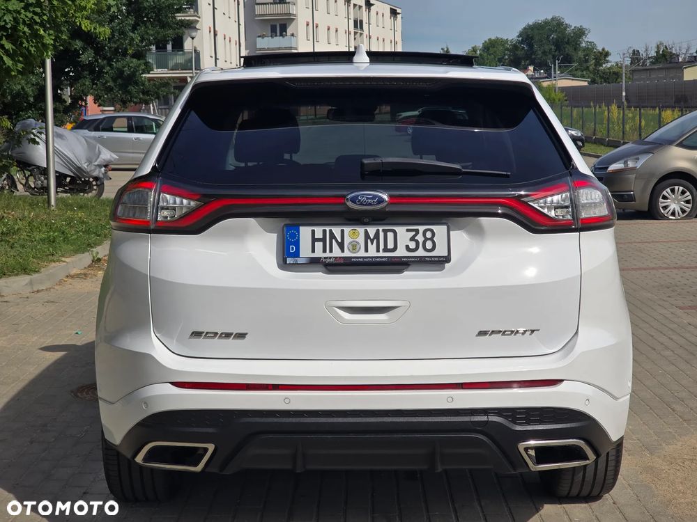 Ford Edge 2.0 TDCi Bi-Turbo 4x4 ST-LINE - 9
