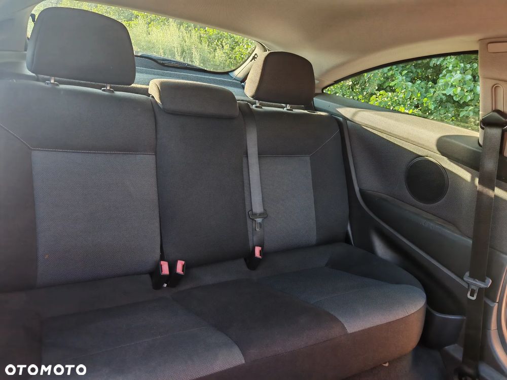 Opel Astra 1.4 - 9