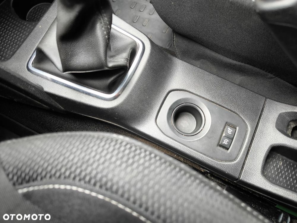 Dacia Duster 1.6 SCe Laureate S&S - 14