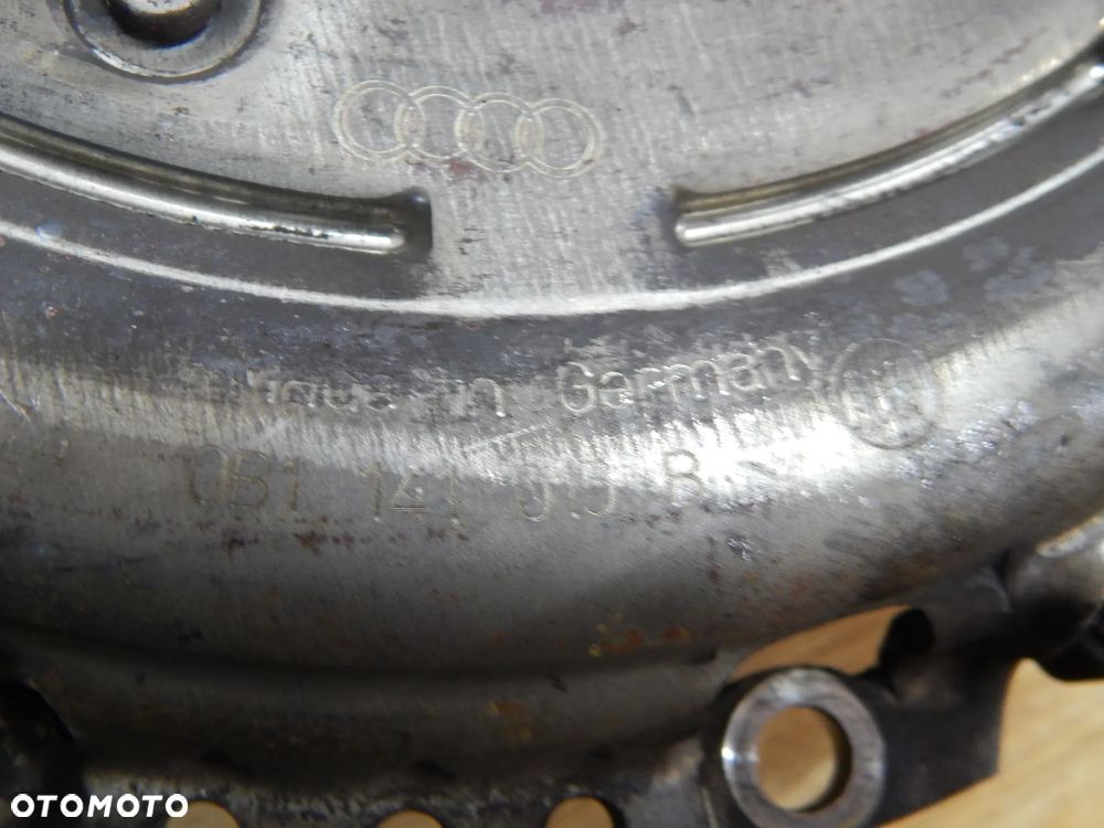 Sprzęgło dwumasa 2.0 TDI Audi A4 B8 A5 8T A6 c7 c6 Q5 Exeo 08-16 Łuków części - 2
