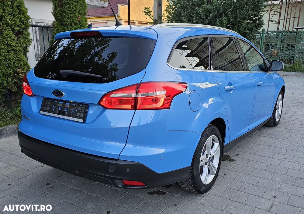 Ford Focus - 6
