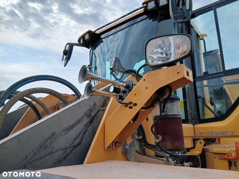 Volvo L180H ŁADOWARKA KOŁOWA - 26