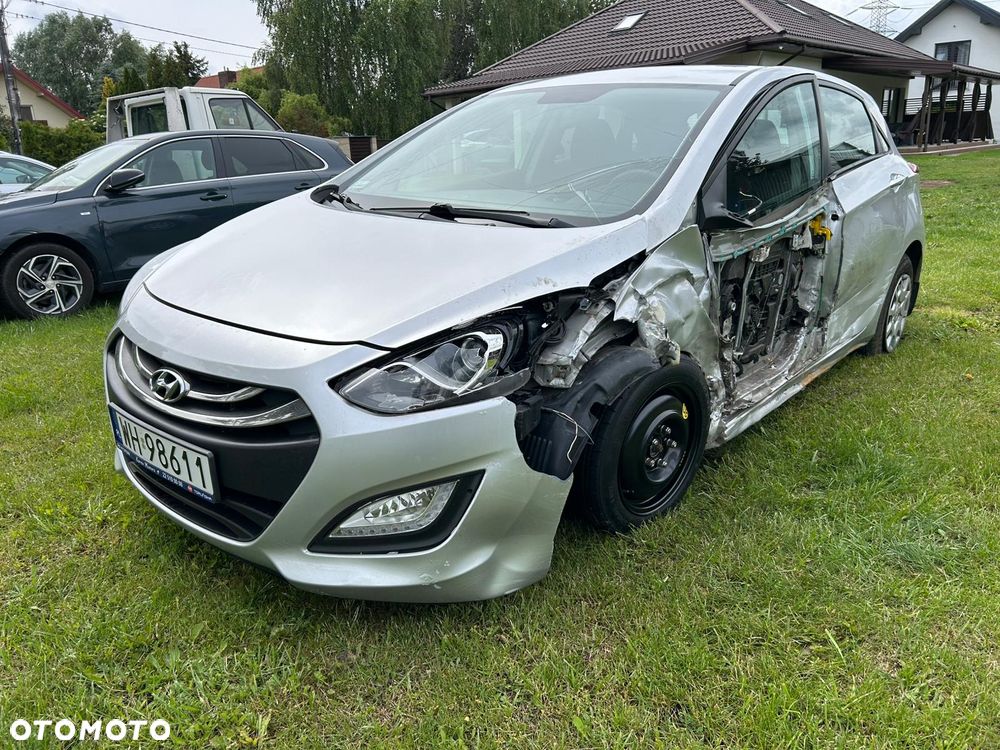 Hyundai i30 1.6 Comfort - 5