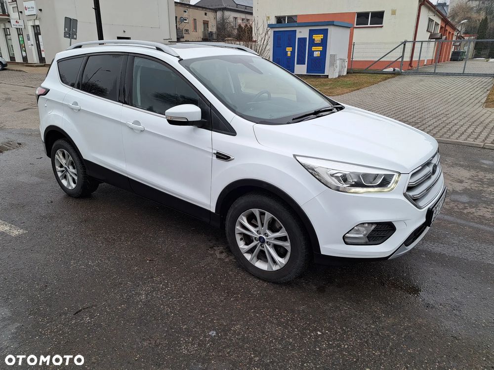 Ford Kuga 2.0 TDCi 2x4 Business Edition - 4