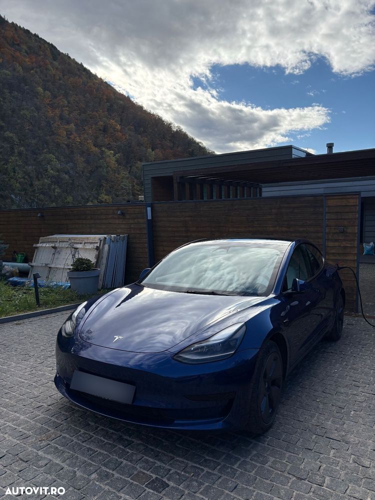 Tesla Model 3 Standard - 3