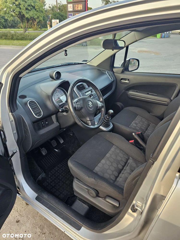 Suzuki Splash - 13