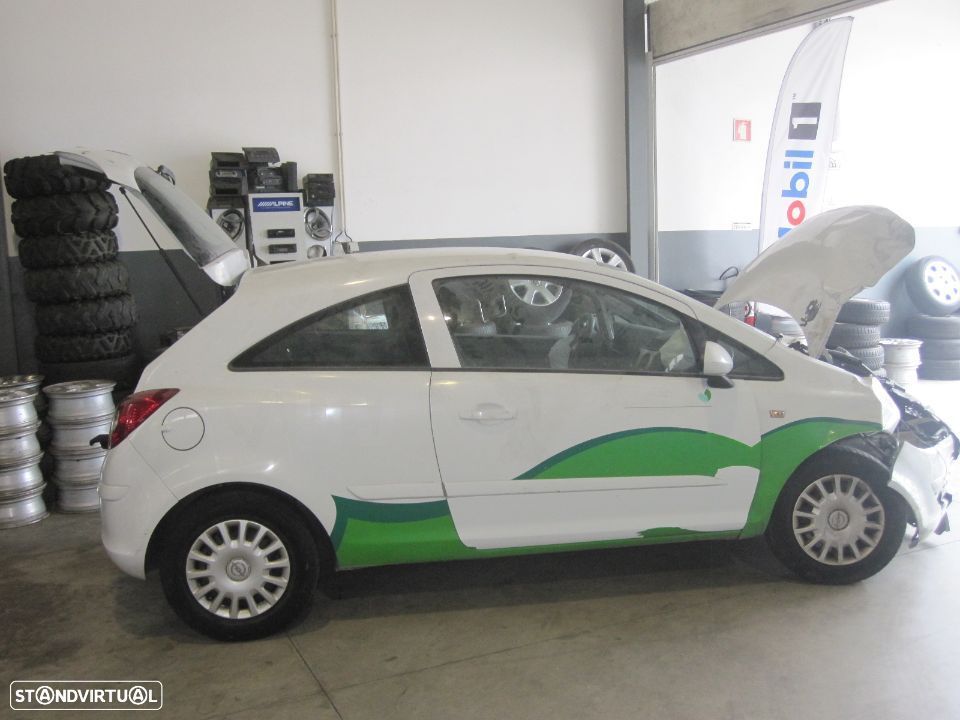 Retrovisores Opel Corsa D 1.3 cdti de 2007 - 1