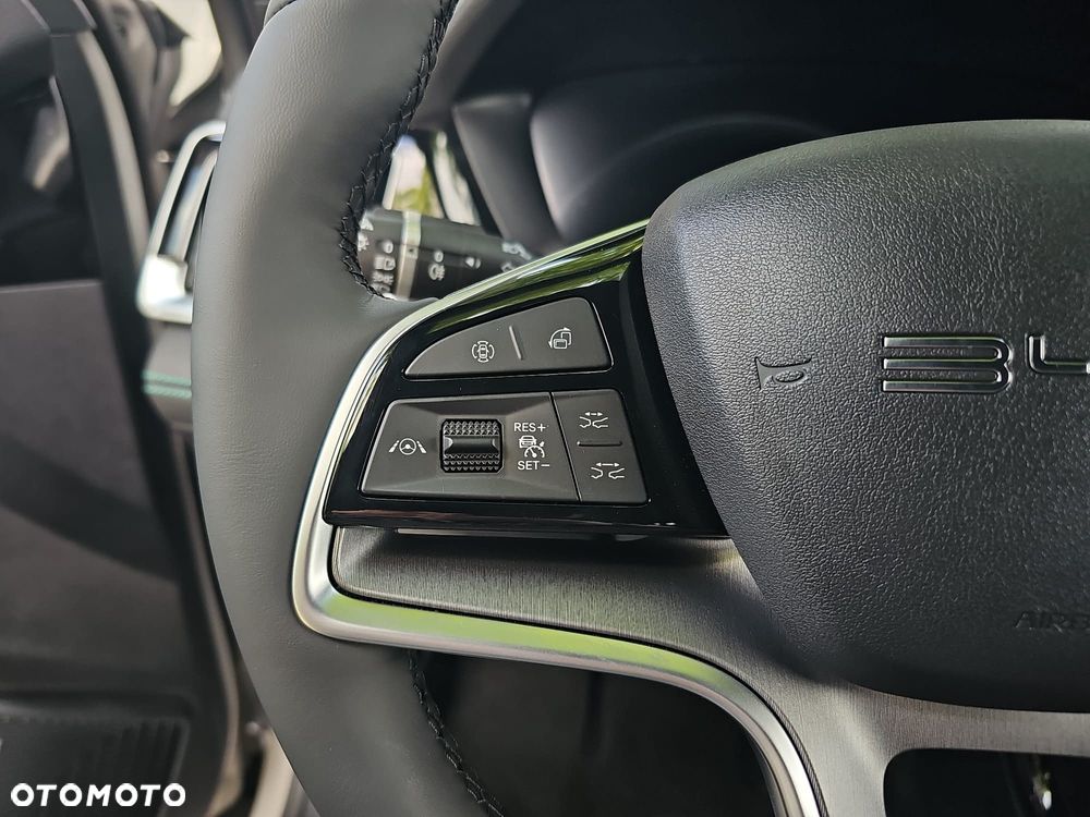 BYD Seal U - 8