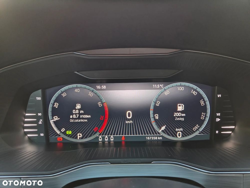 Skoda Superb 1.5 TSI Ambition DSG - 23