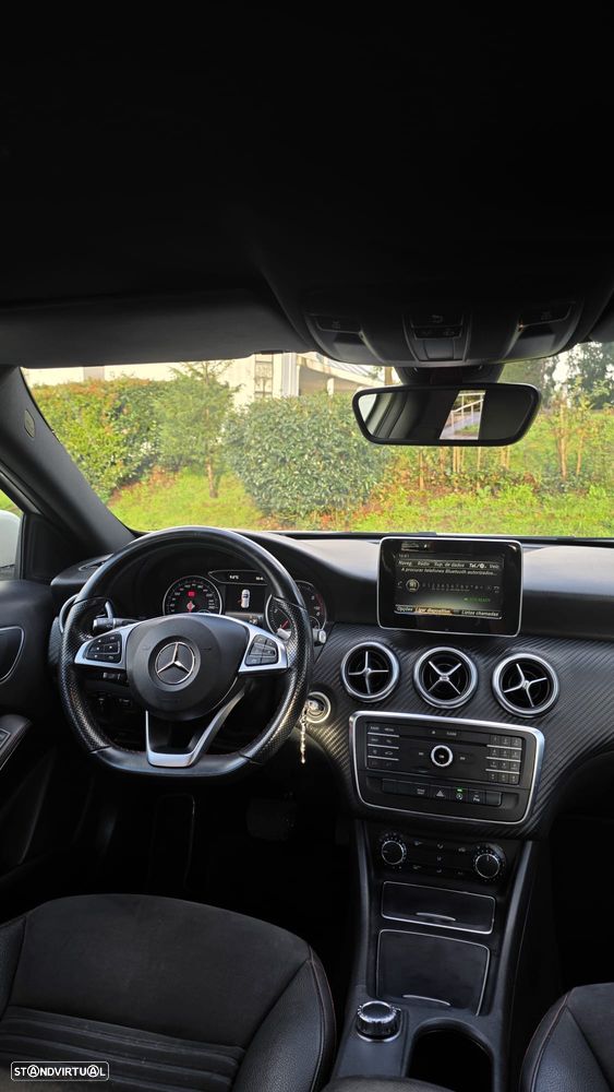 Mercedes-Benz A 180 d 7G-DCT AMG Line - 12