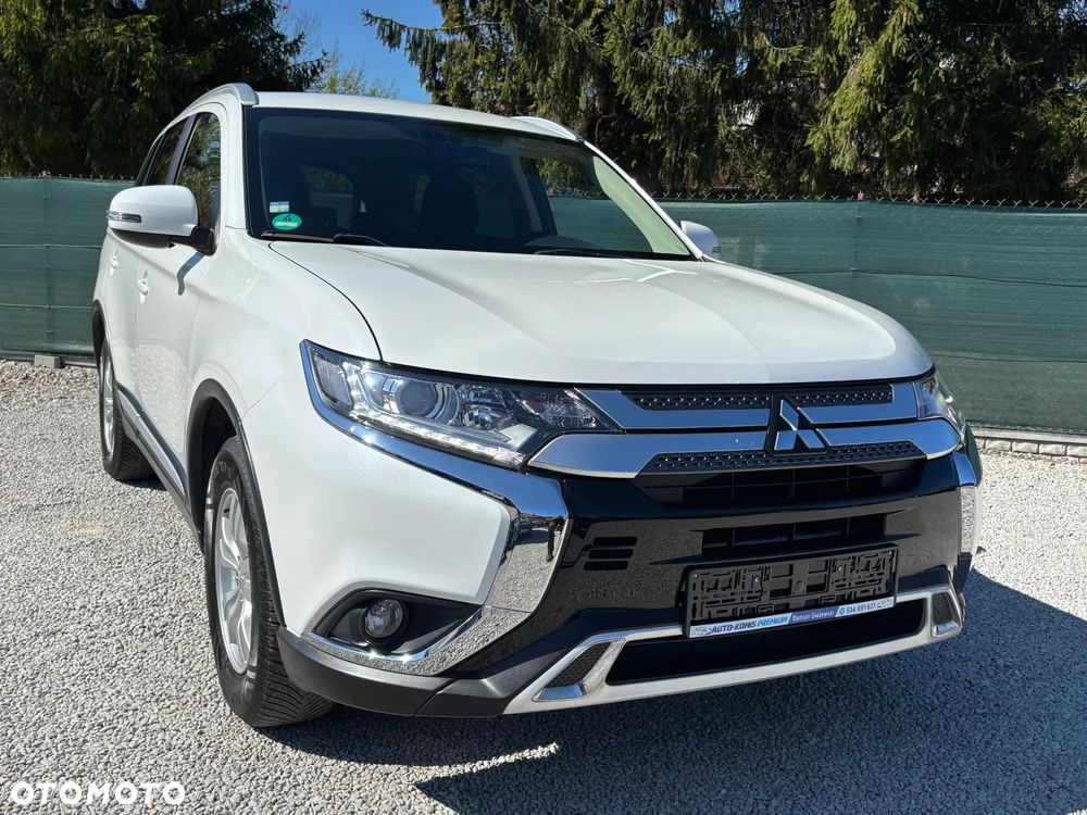Mitsubishi Outlander 2.0 2WD Diamant - 4