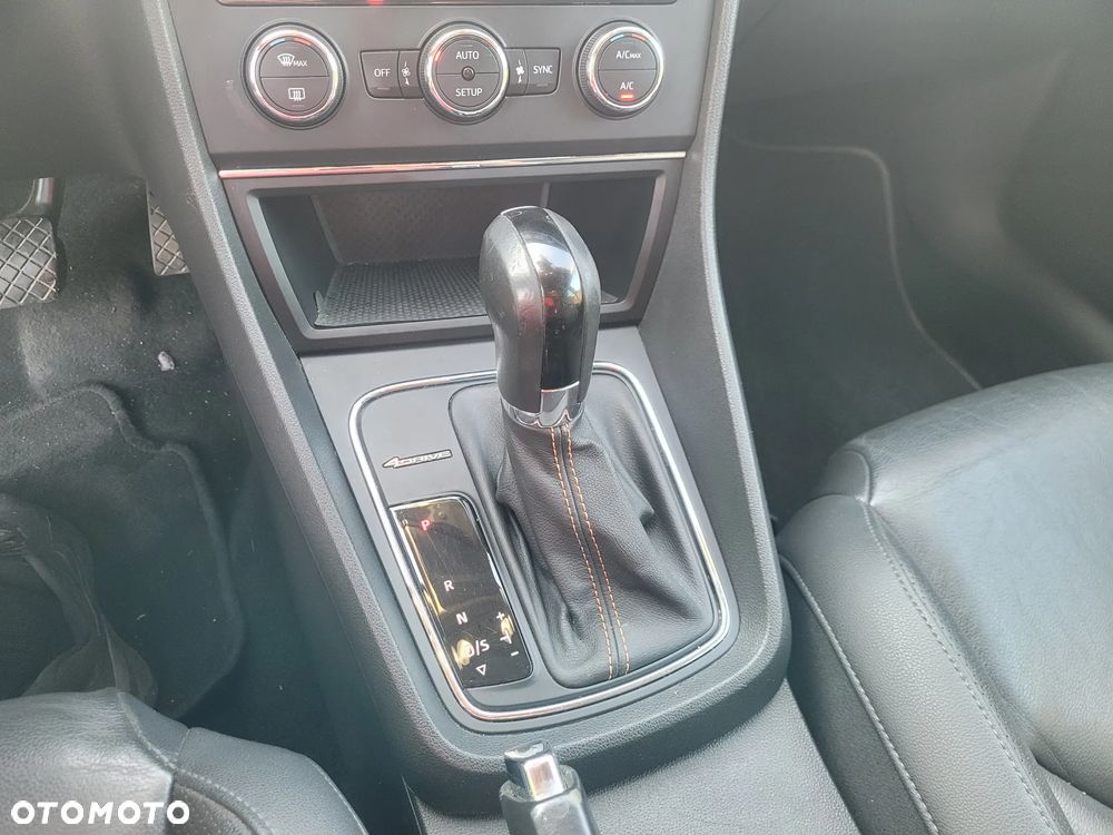 Seat Leon 2.0 TDI DPF Start&Stop DSG XCELLENCE - 18