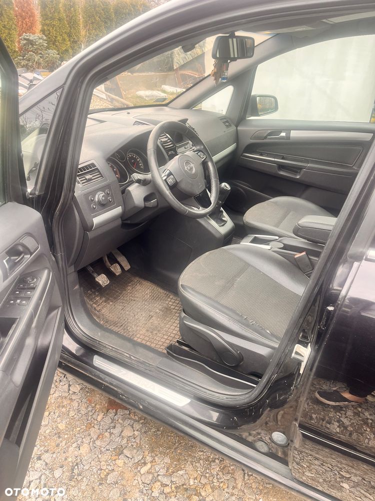 Opel Zafira 1.9 CDTI Cosmo - 6