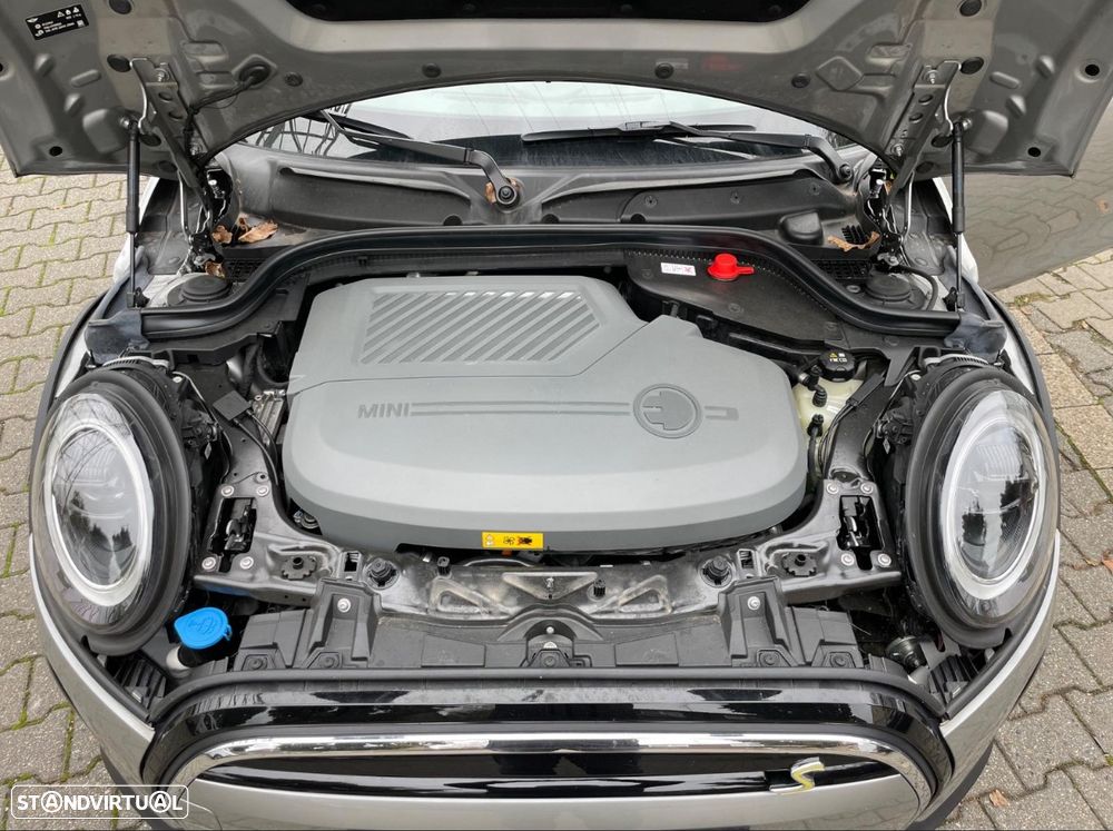 MINI 3 Portas Cooper SE Essential - 3