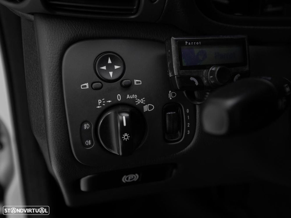 Mercedes-Benz C 220 - 12