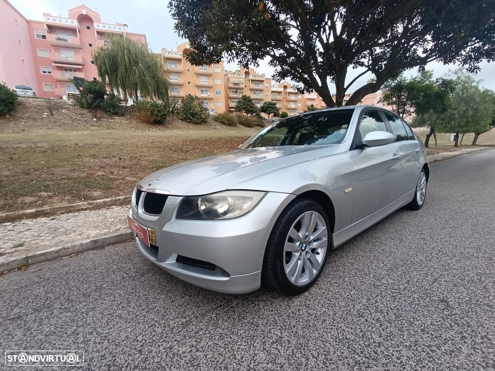 BMW 320 d Sport - 33