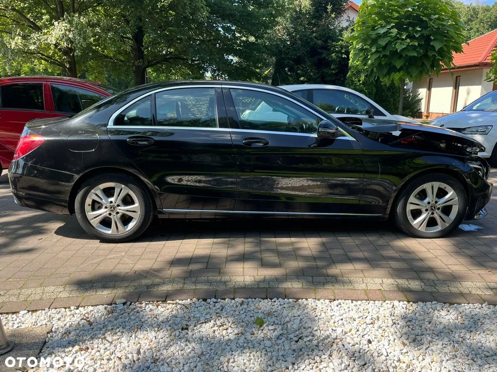 Mercedes-Benz Klasa C 220 (BlueTEC) d BlueEffICIENCY Edition 7G-TRONIC - 5