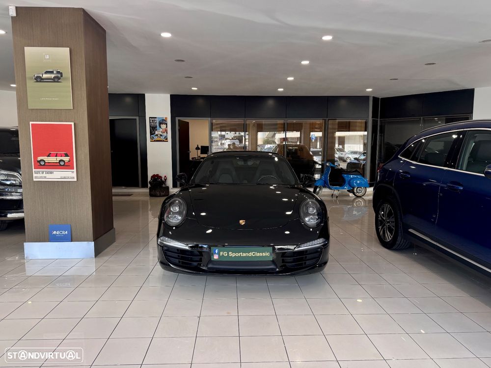 Porsche 911 Série F - 1